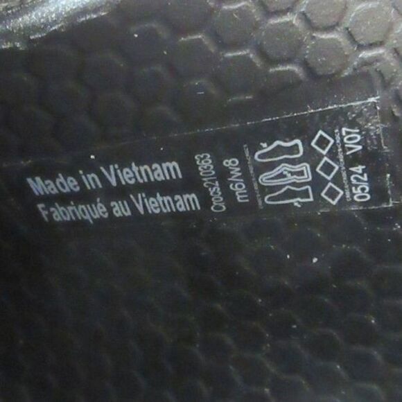 CROCS Stomp Metallic Penny Loafer Womens 8 Black Silver Platform Clog Shoes NEW - Picture 7 of 11